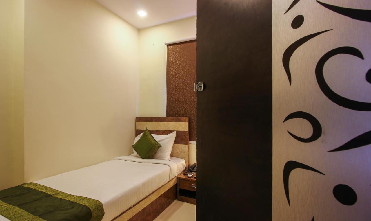 Treebo Address Inn, Banjara Hills 海得拉巴 外观 照片