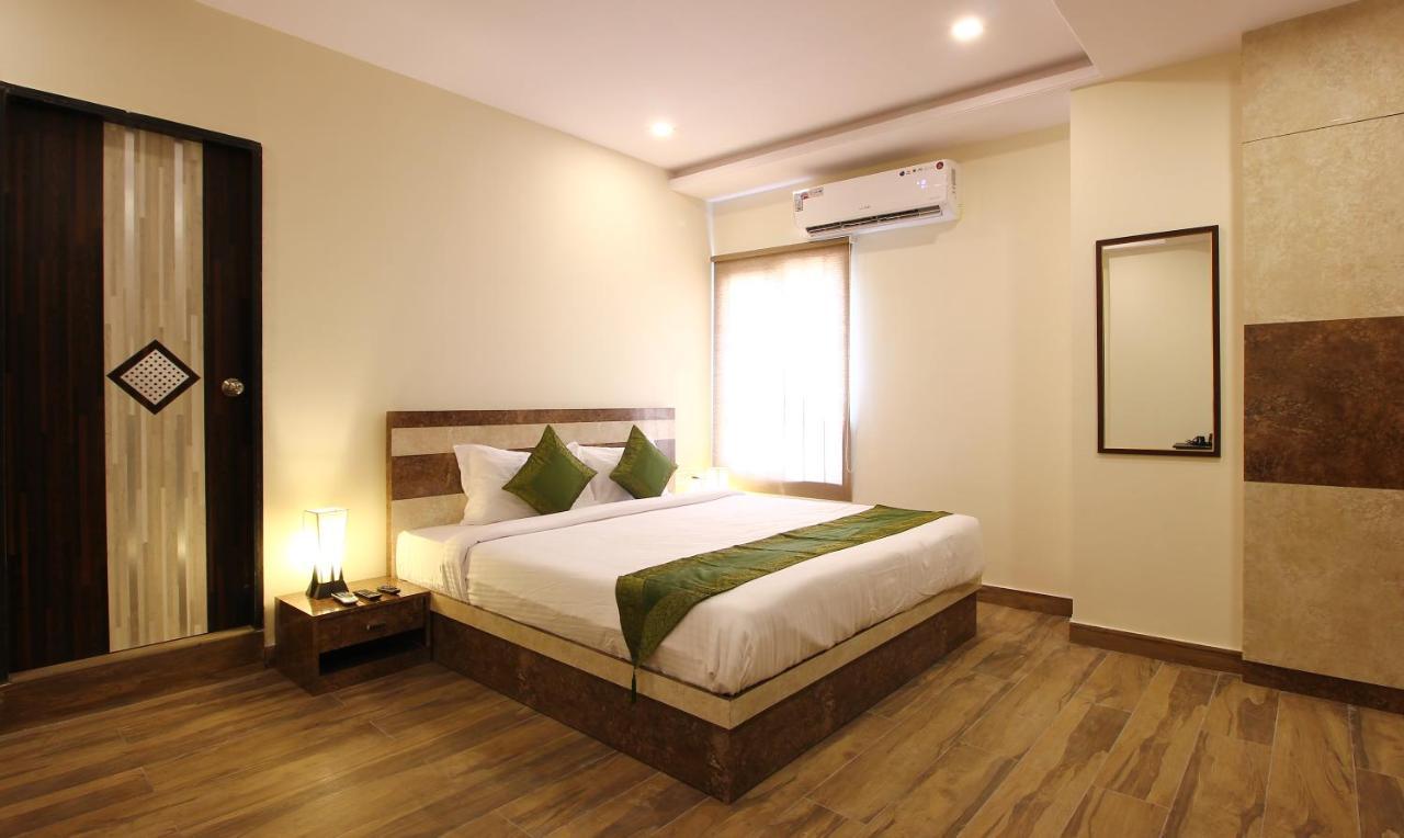 Treebo Address Inn, Banjara Hills 海得拉巴 外观 照片