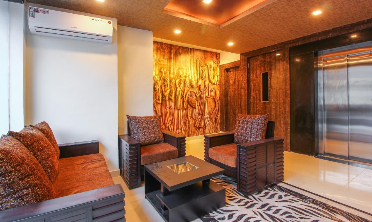 Treebo Address Inn, Banjara Hills 海得拉巴 外观 照片