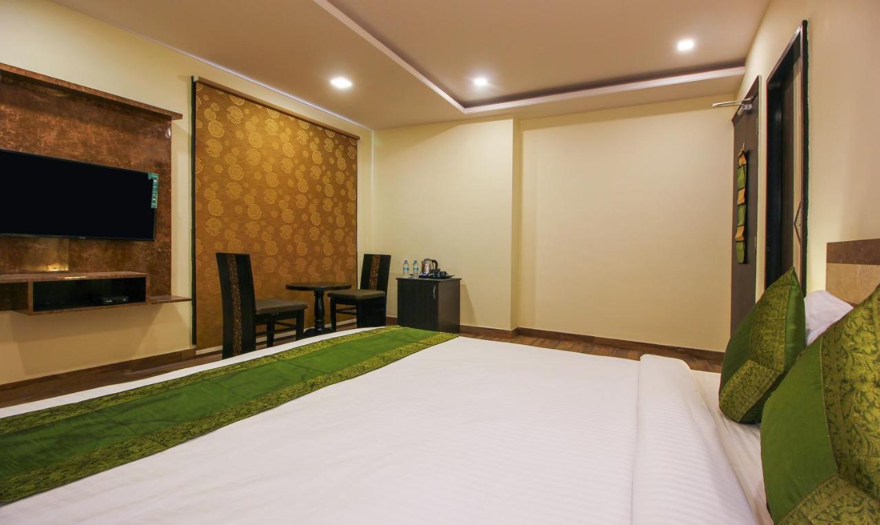 Treebo Address Inn, Banjara Hills 海得拉巴 外观 照片