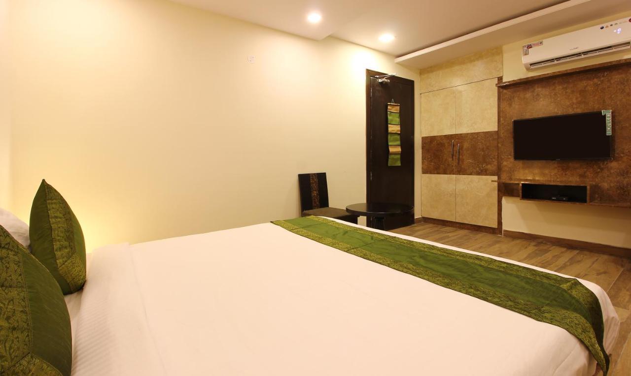 Treebo Address Inn, Banjara Hills 海得拉巴 外观 照片