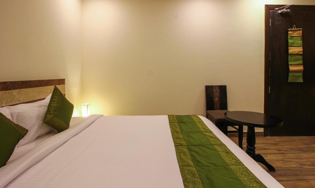 Treebo Address Inn, Banjara Hills 海得拉巴 外观 照片