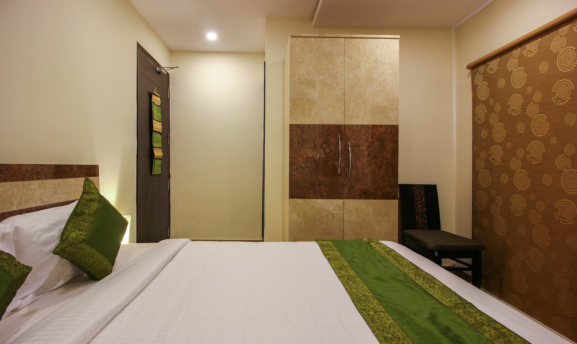 Treebo Address Inn, Banjara Hills 海得拉巴 外观 照片
