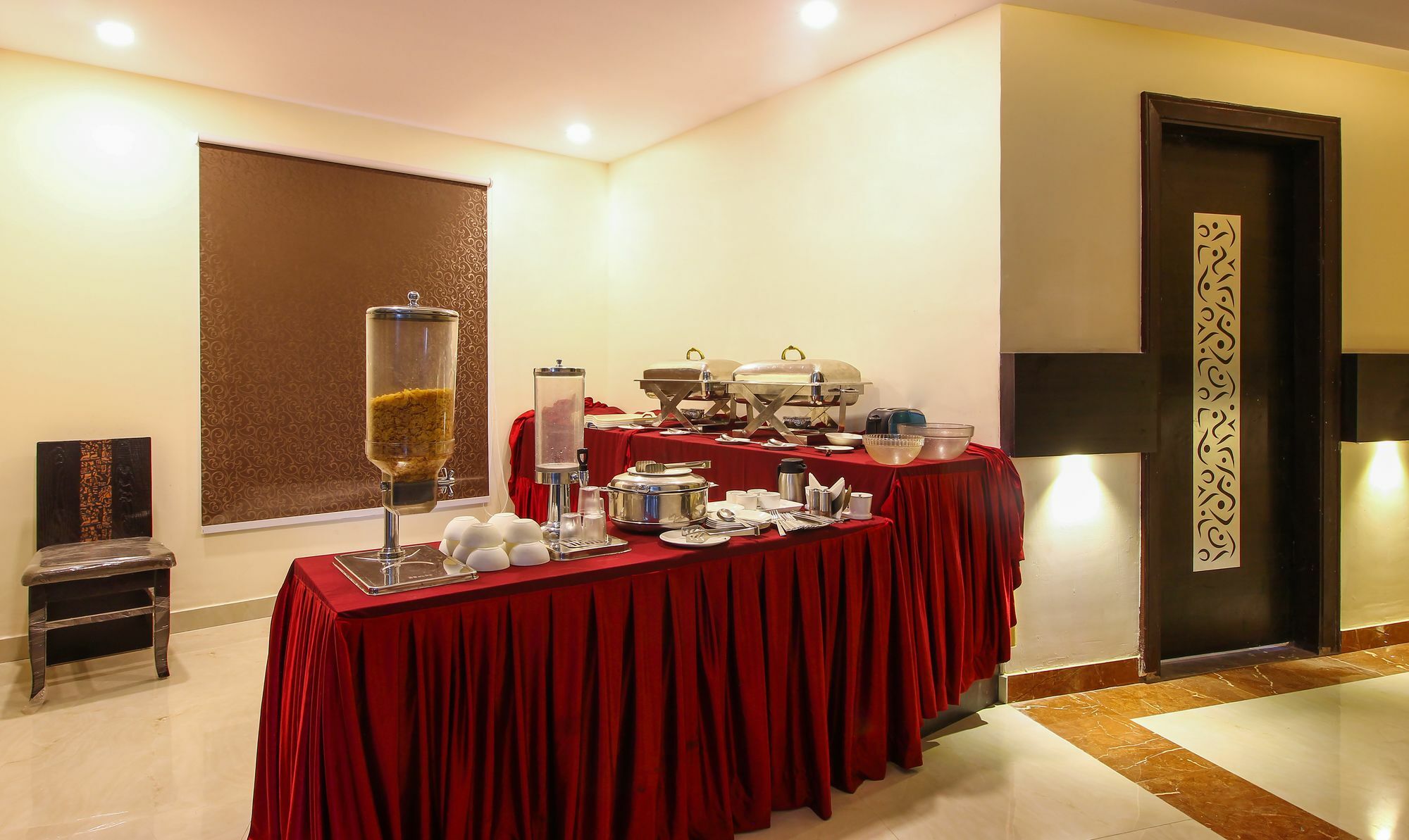 Treebo Address Inn, Banjara Hills 海得拉巴 外观 照片
